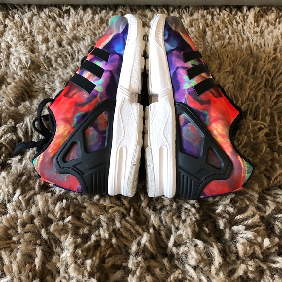 Adidas shoes - Picture 3 of 7